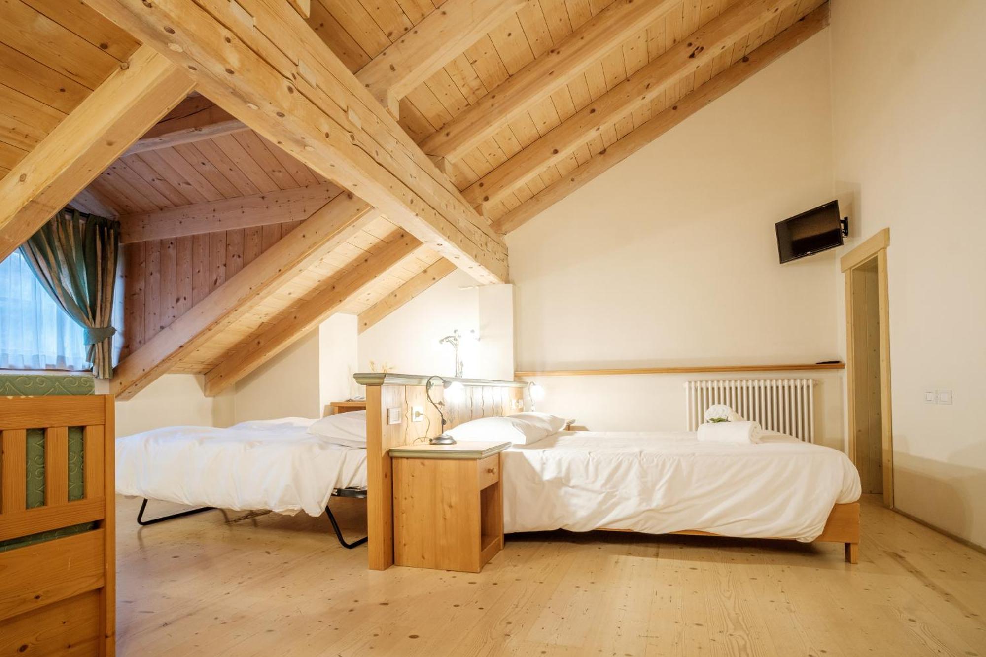 Casa Moresc Spiazzo (Trentino) Quarto foto