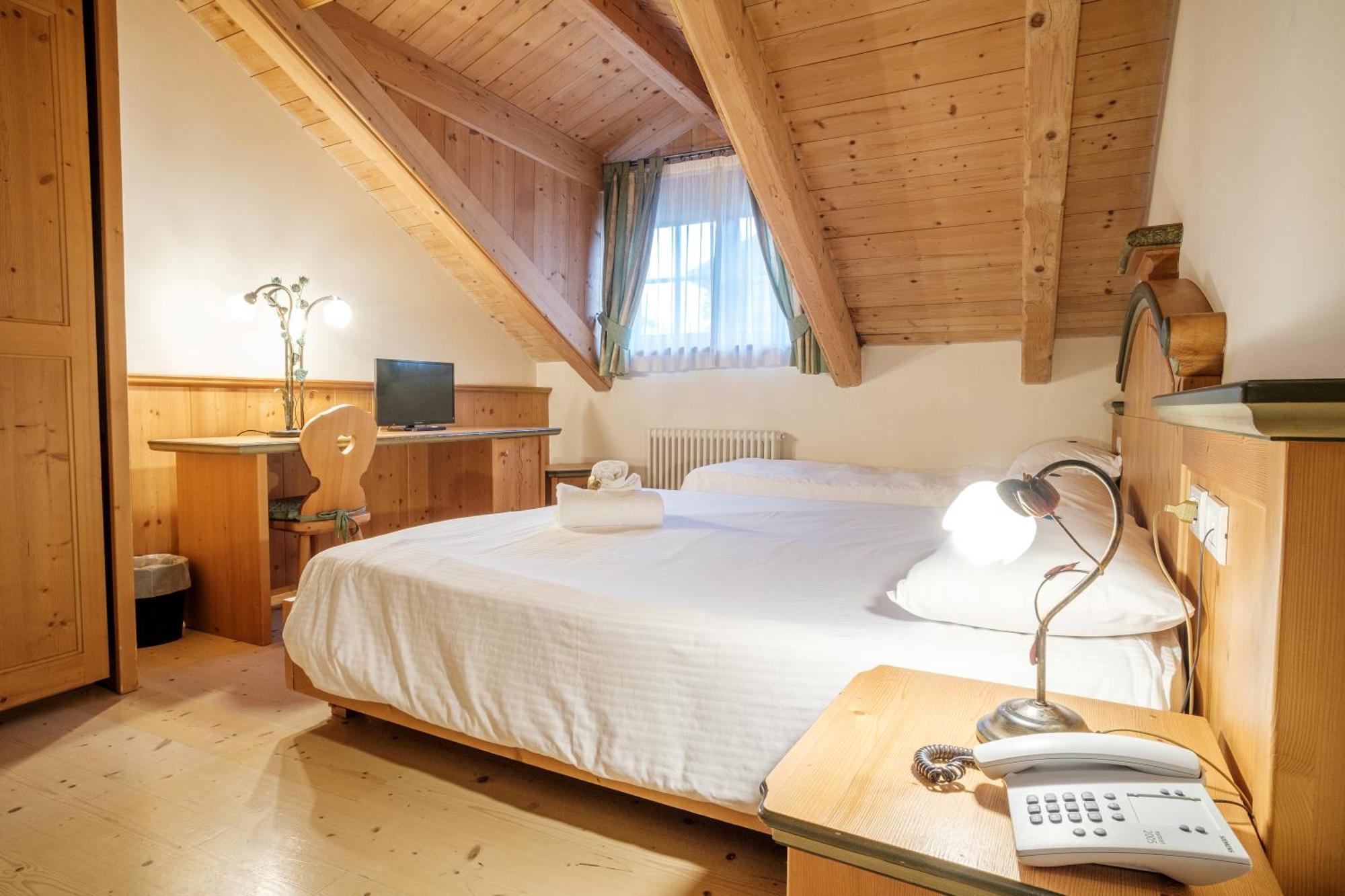 Casa Moresc Spiazzo (Trentino) Quarto foto